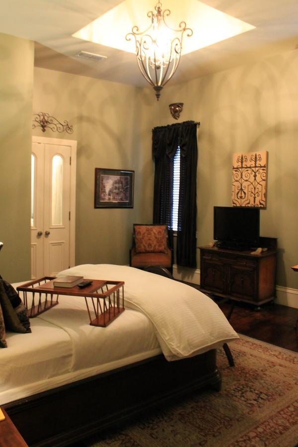 Grand Magnolia Ballroom & Suites Паскагула Экстерьер фото